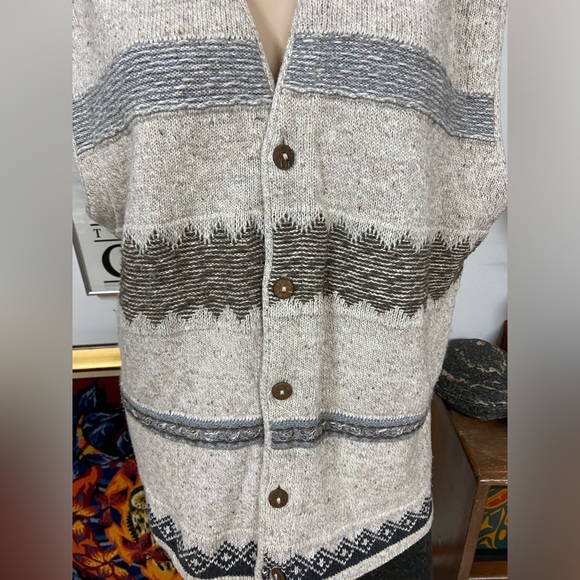 Vintage Knit Wool Grandpa Vest with Coconut Shell Buttons - Picture 9 of 11
